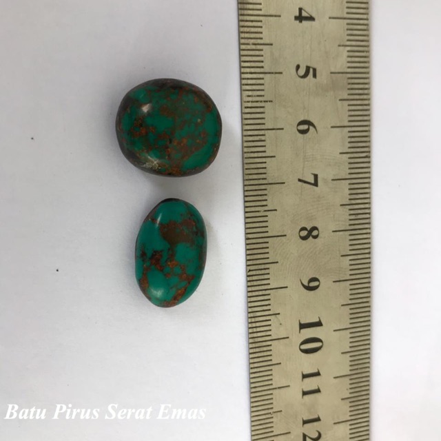 Batu Pirus Serat Emas