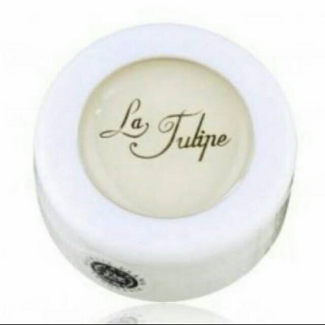 La tulipe eyeshadow base