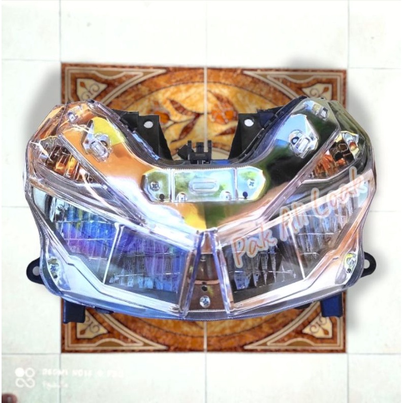 reflektor lampu depan set rumahan assy Vario 125/150 esp lk59 2017-2019