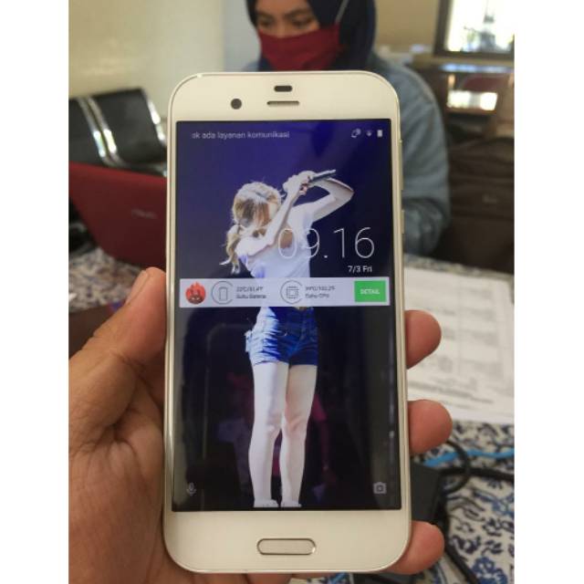 SHARP AQUOS R SHV39 SECOND JOSSS