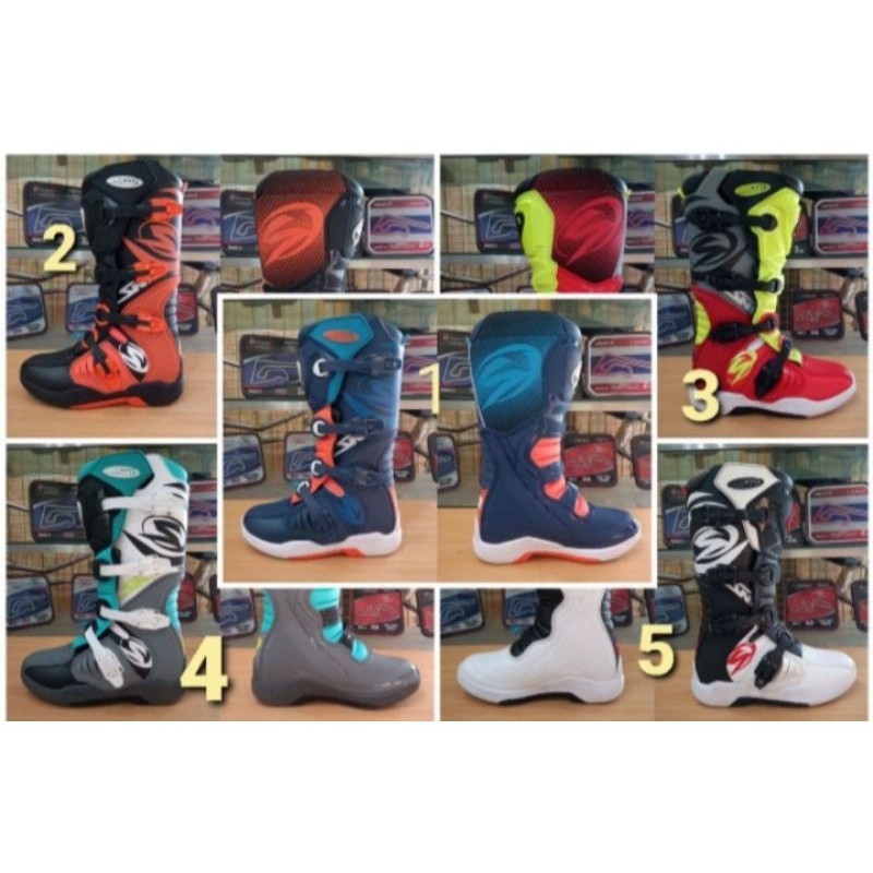 Sepatu Cross merk SND