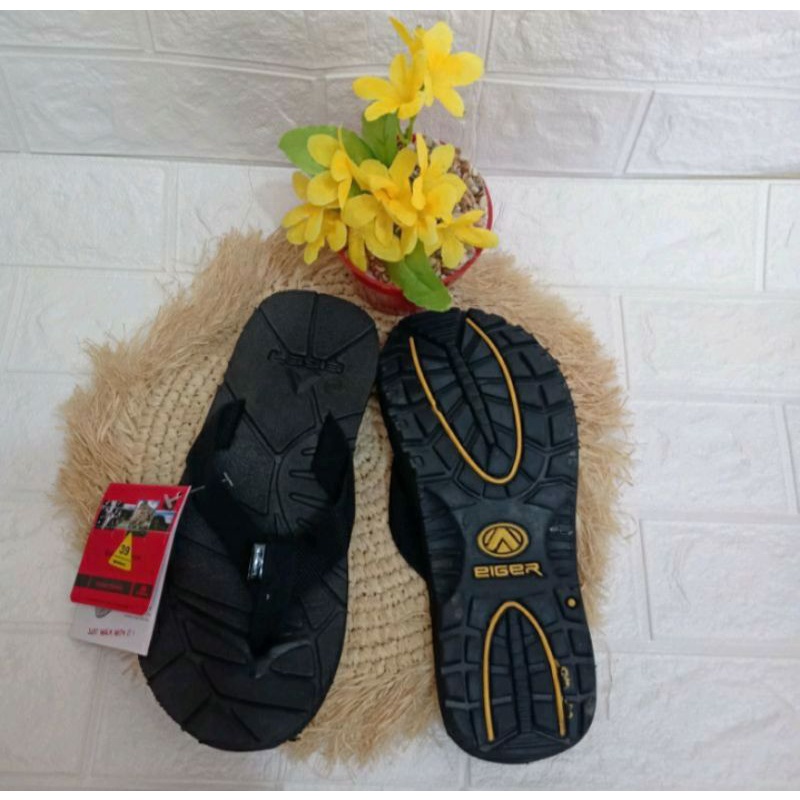 Sendal gunung model jepit sendal pria/wanita sendal outdoor