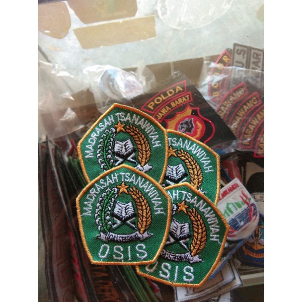 bordiran logo osis MTs