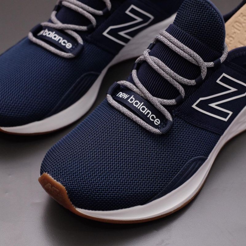 New Balance Fresh Foam Roav