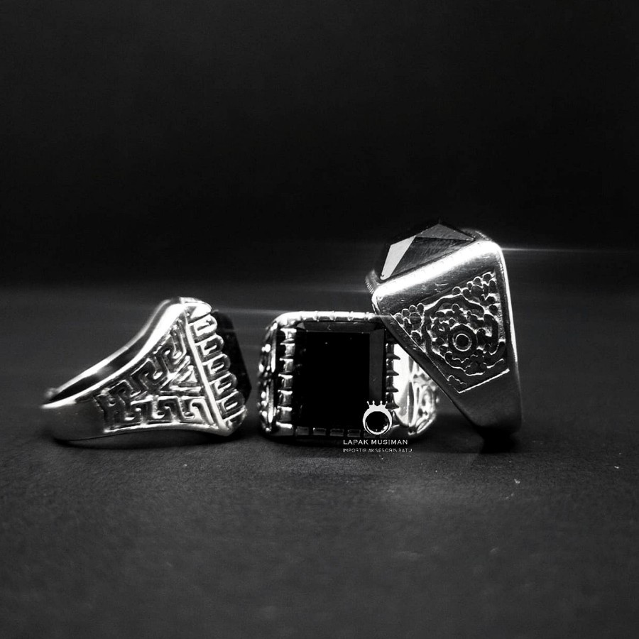 Cincin Pria Titanium Anti Karat Warna Silver Black Onyx Asli Original