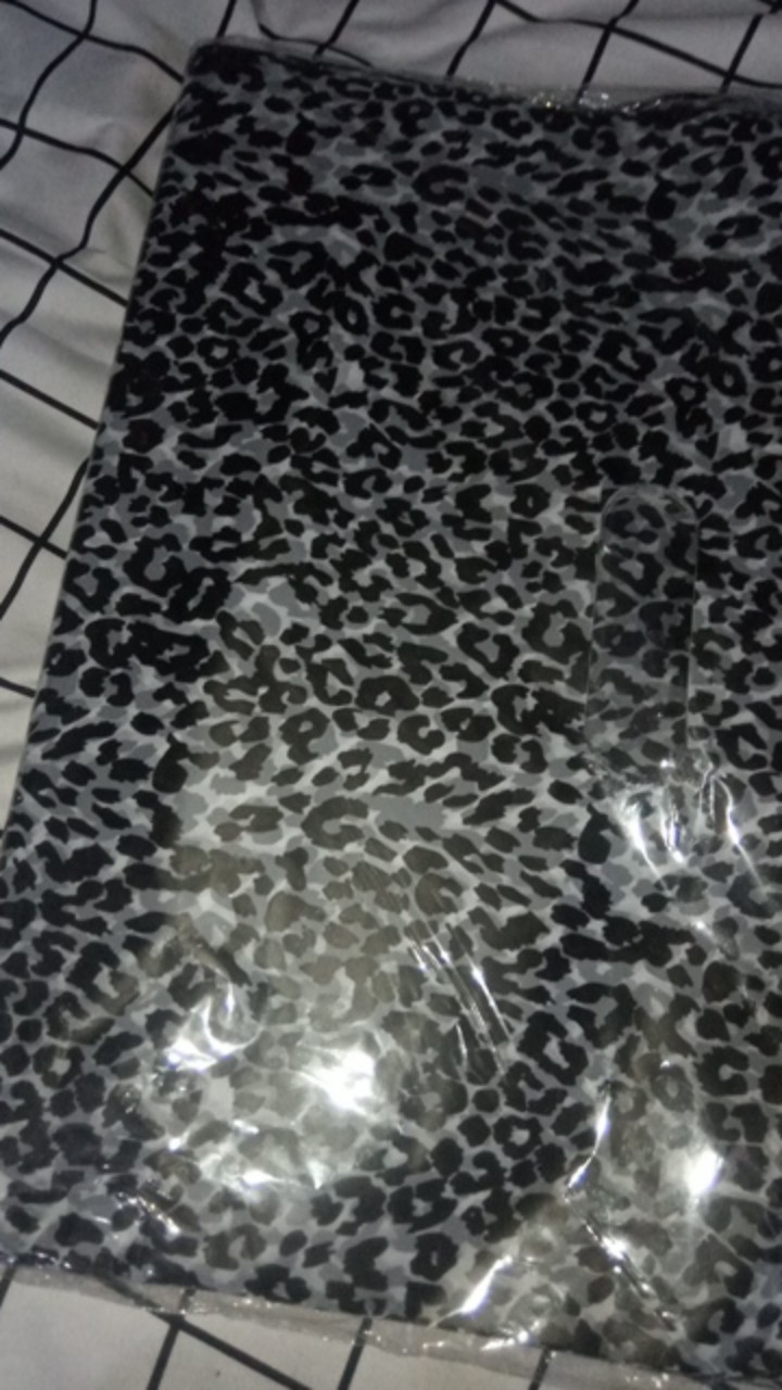 ❤termurah❤ Kantong Plong Motif Besar 35x45 .kantong Kresek Online .kantong Plastik Plong Pond Olshop