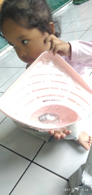 Ggmart Segitiga Tempat Spon Cuci Piring Serba Guna