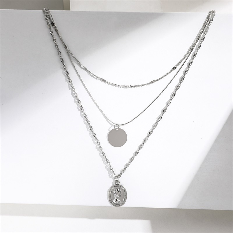 Retro Multilayer Necklace Fashion Classic Coin Head Pendant Chain For Women