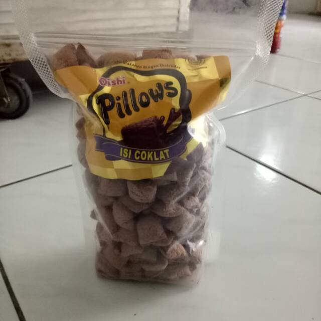 

PILLOW (COKELAT, UBI)