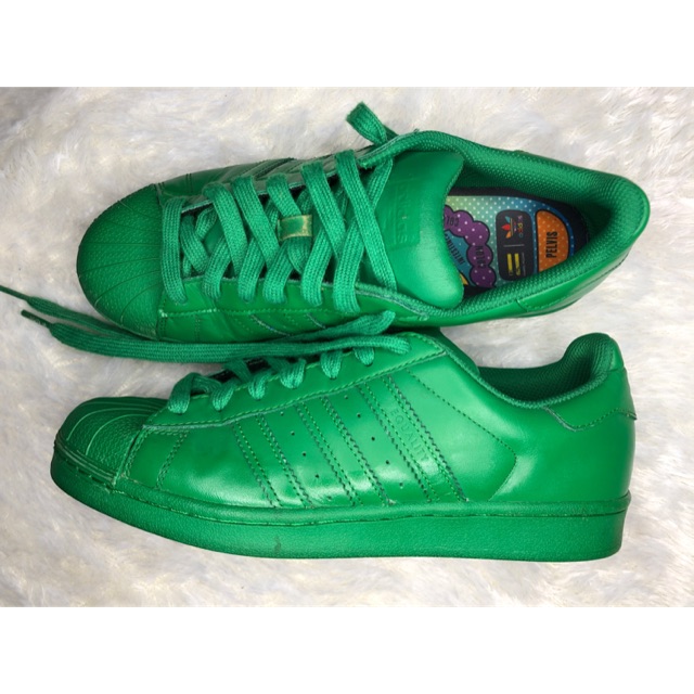 sepatu adidas pharrell williams