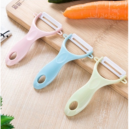 Peeler Knife Parutan Wortel Kentang Apel Alat Kupas Fruit Peeler Sayur Serbaguna / Pisau Pengupas Kulit Buah Sayuran