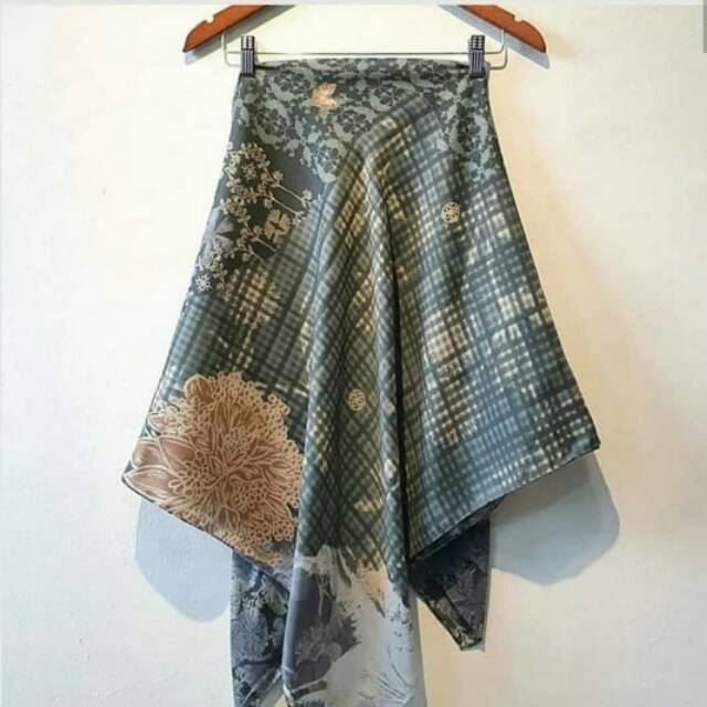 New Fobi scarf ria miranda