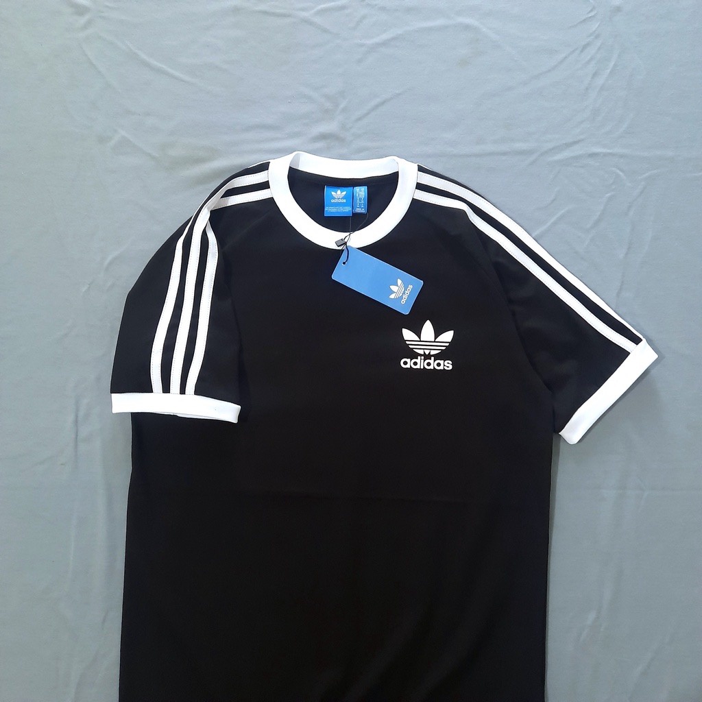 Kaos Adidas Logo Bordir Basic Original Premium // T-SHIRT ADIDAS LOGO BORDIR HITAM LIST PUTIH PREMIUM // Baju Kaos Adidas Pria Wanita Terbaru Distro Murah / KAOS COD / PROMO GRATIS ONGKIR