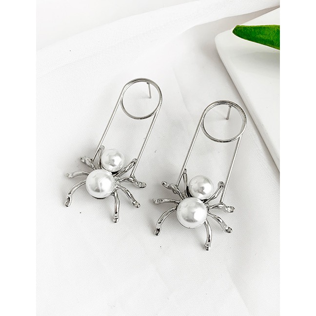 LRC Anting Tusuk Fashion Gold Alloy Artificial pearl Spider Earrings D43497