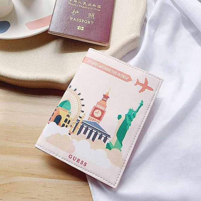 Dompet murah Dompet wanita dompet passport Dompet Passport Guess Original Quality