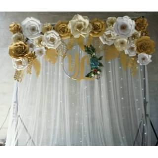 Bunga Kertas Dekorasi Photobooth Lamaran Pernikahan Bride Bunga Kertas Dekorasi Photobooth Lamaran Pernikahan Bride