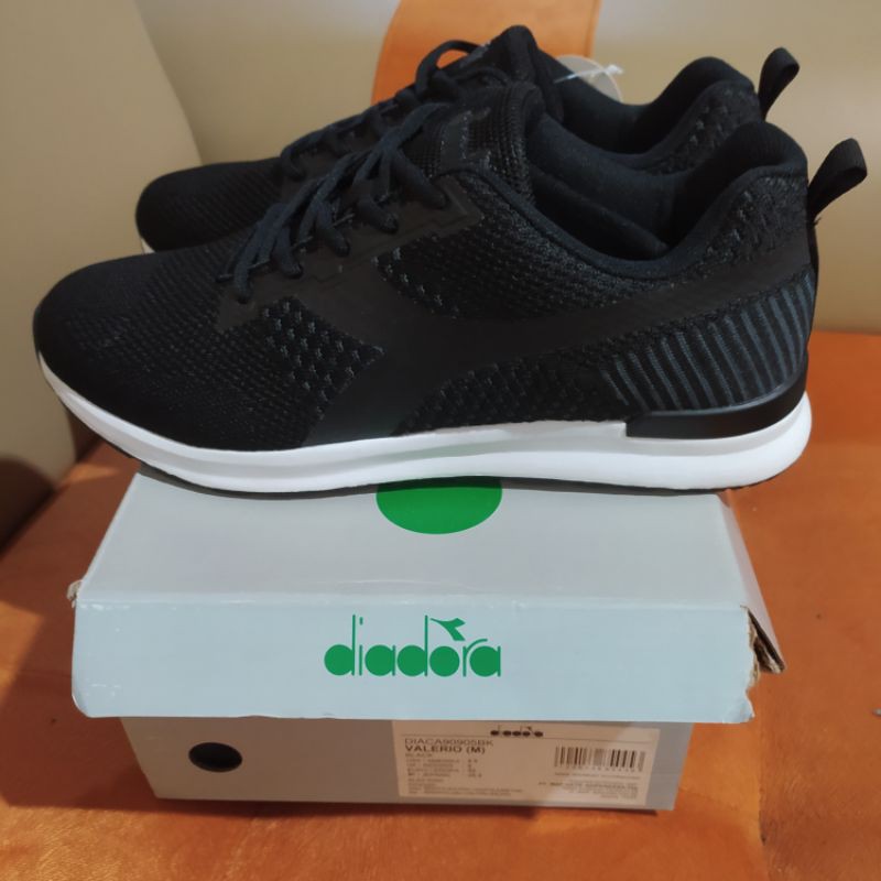 Diadora Valerio Original BNIB Resmi