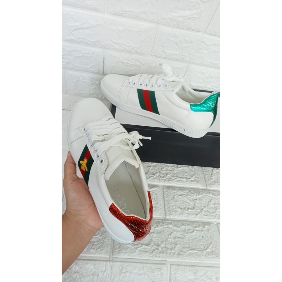 Sneakers wanita  import Gucong 403 &amp;03523 Murah