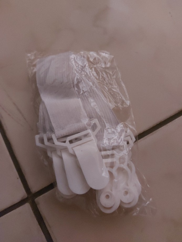 Jepitan Sprei - Sheet Grippers - Pengait Ujung Sprei