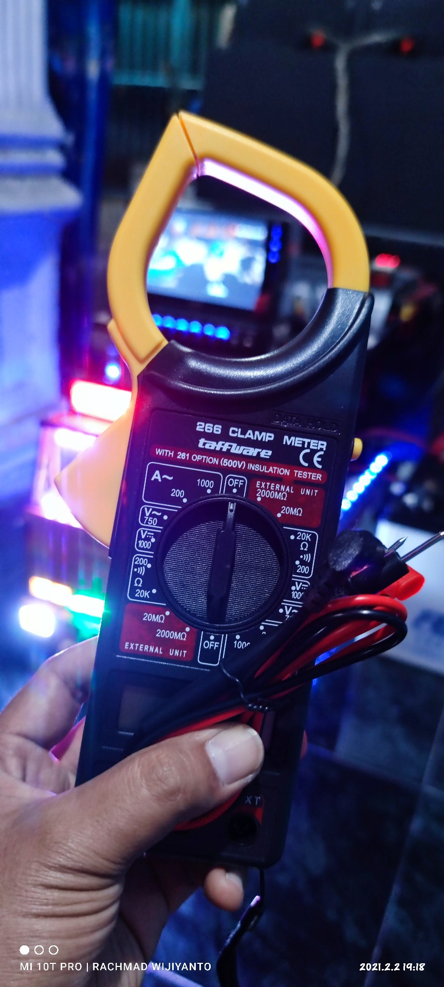 Digital Multimeter - Tang Ampere Untuk Cek Tegangan Arus Listrik Lebih Mudah!