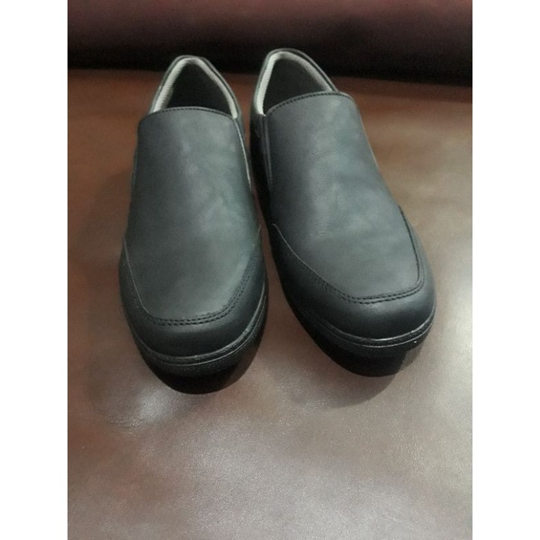 sepatu pria kerja formal casual kantor