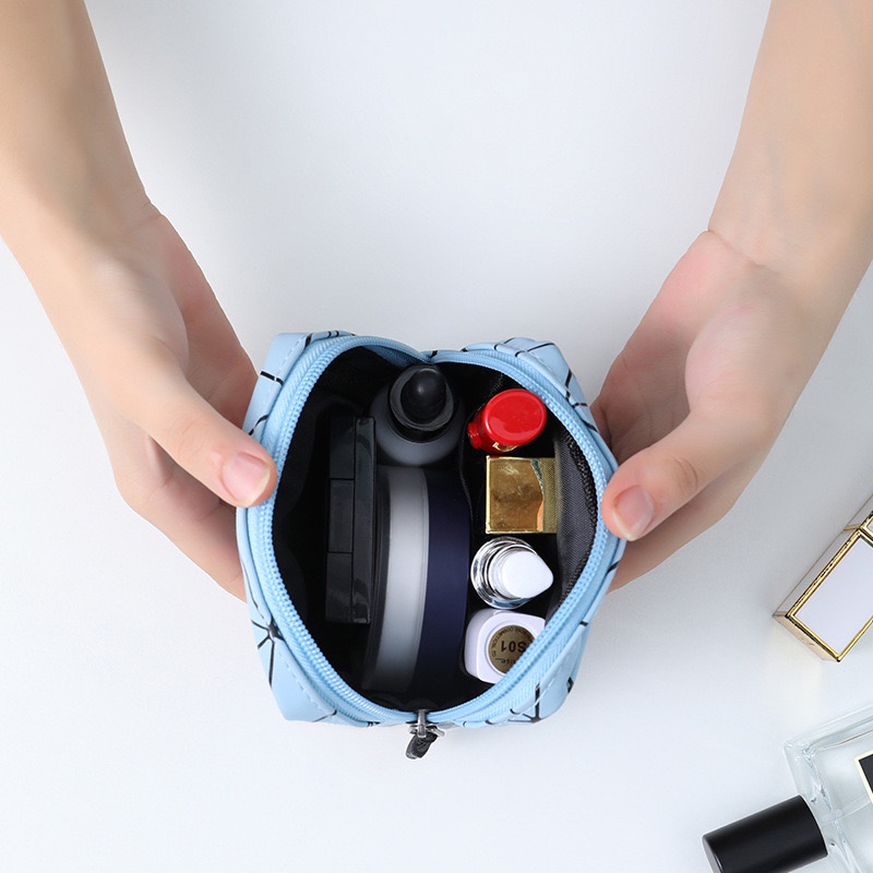 KAISSO - POUCH TRAVEL | DOMPET TEMPAT PENYIMPANAN PEMBALUT WANITA POUCH MAKEUP PREMIUM | POUCH TRAVEL SERBAGUNA | POUCH PEMBALUT | POUCH MAKEUP | POUCH SERBAGUNA | POUCH MULTIFUNGSI | ORGANIZER TRAVEL