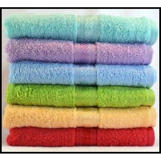 Handuk Lis Merah Putih 60X120