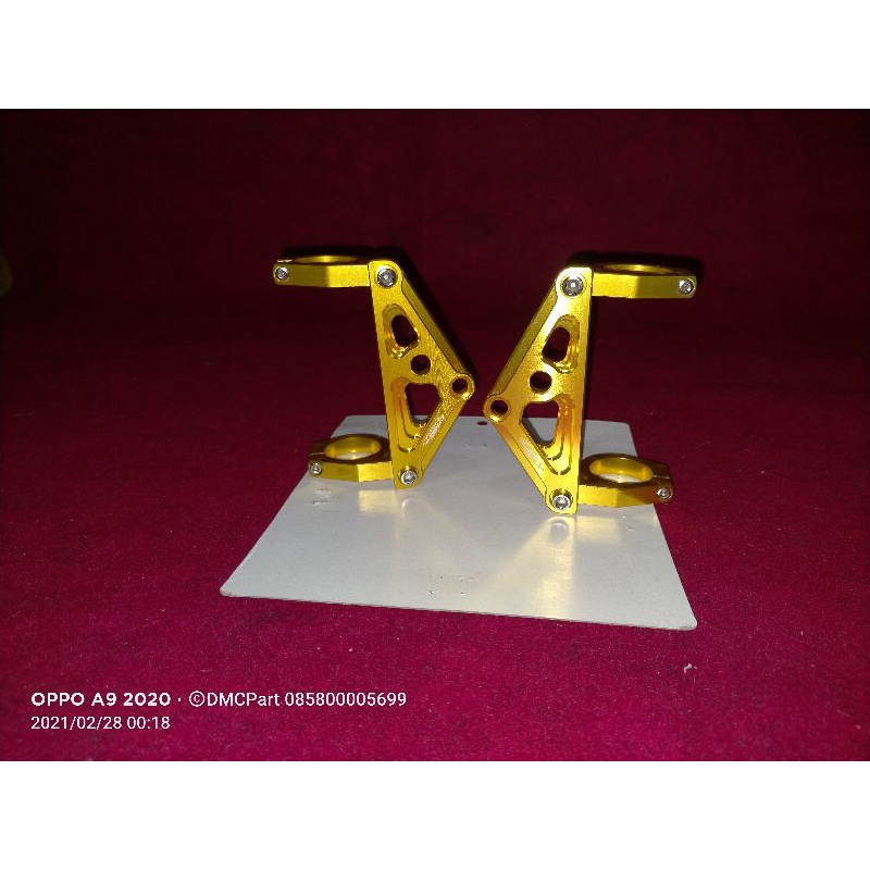 PANGKON LAMPU BREKET LAMPU DUDUKAN LAMPU CNC AS 33 YELLOW  PNP CB GL MP