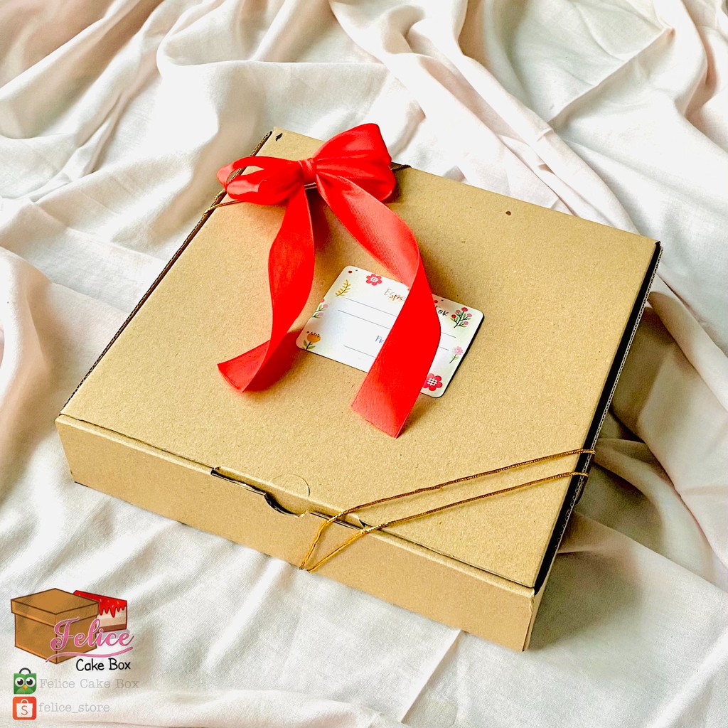 

Kode : BPB532 PAKET BOX PIZZA + TALI SOUVENIR + PITA KADO PANJANG + GIFT CARD / PAKET BOX HAMPERS / PAKET PACKAGING HAMPERS / PAKET LENGKAP GIFT BOX