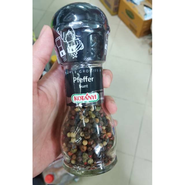 

35 gr Kotanyi pfeffer bunt whole black peppercorn medley dengan tutup grinder