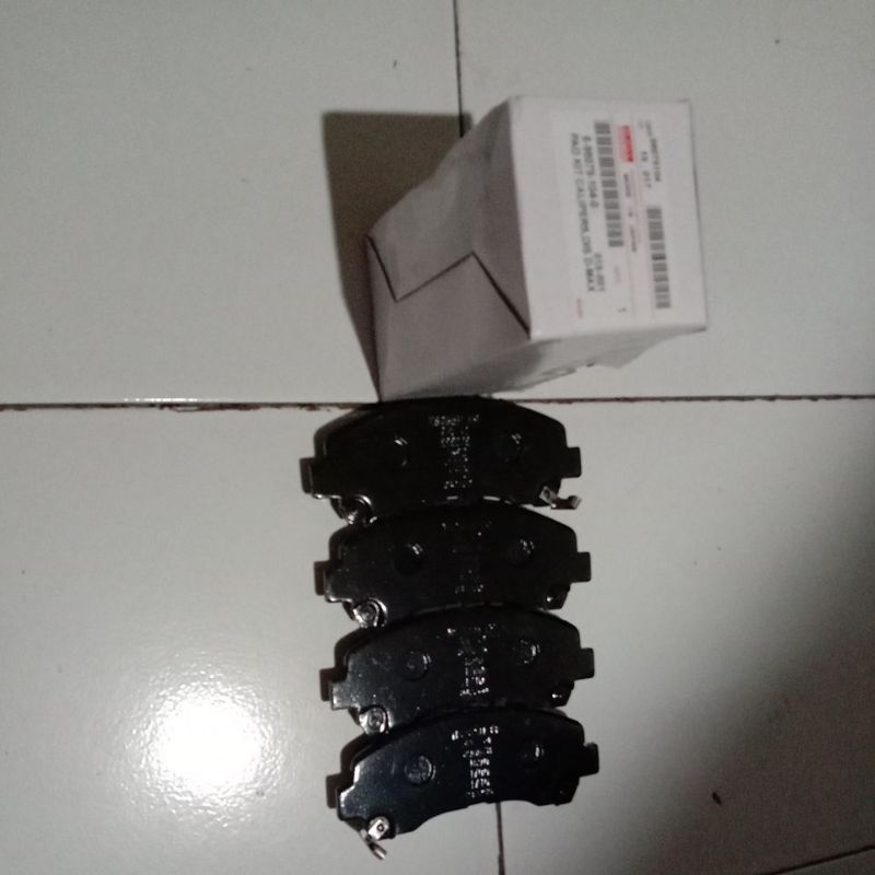 kampas rem depan isuzu d max 4jj