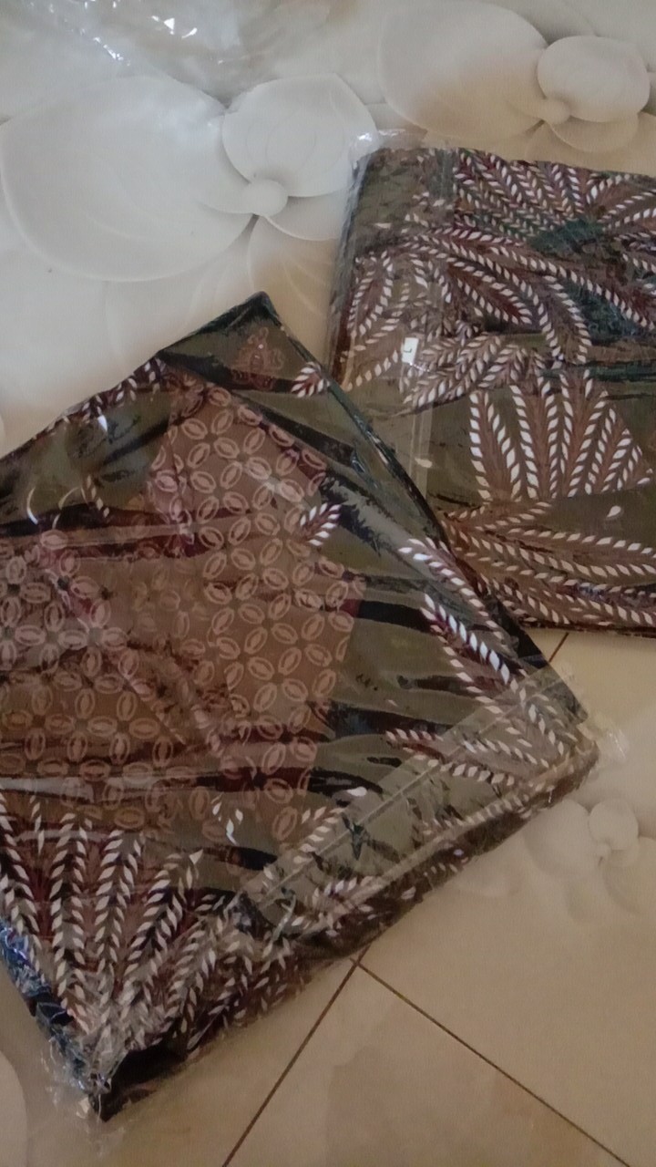 Batik Couple Keluarga Sania Ruffle Ori Ndoro Jowi Dnt