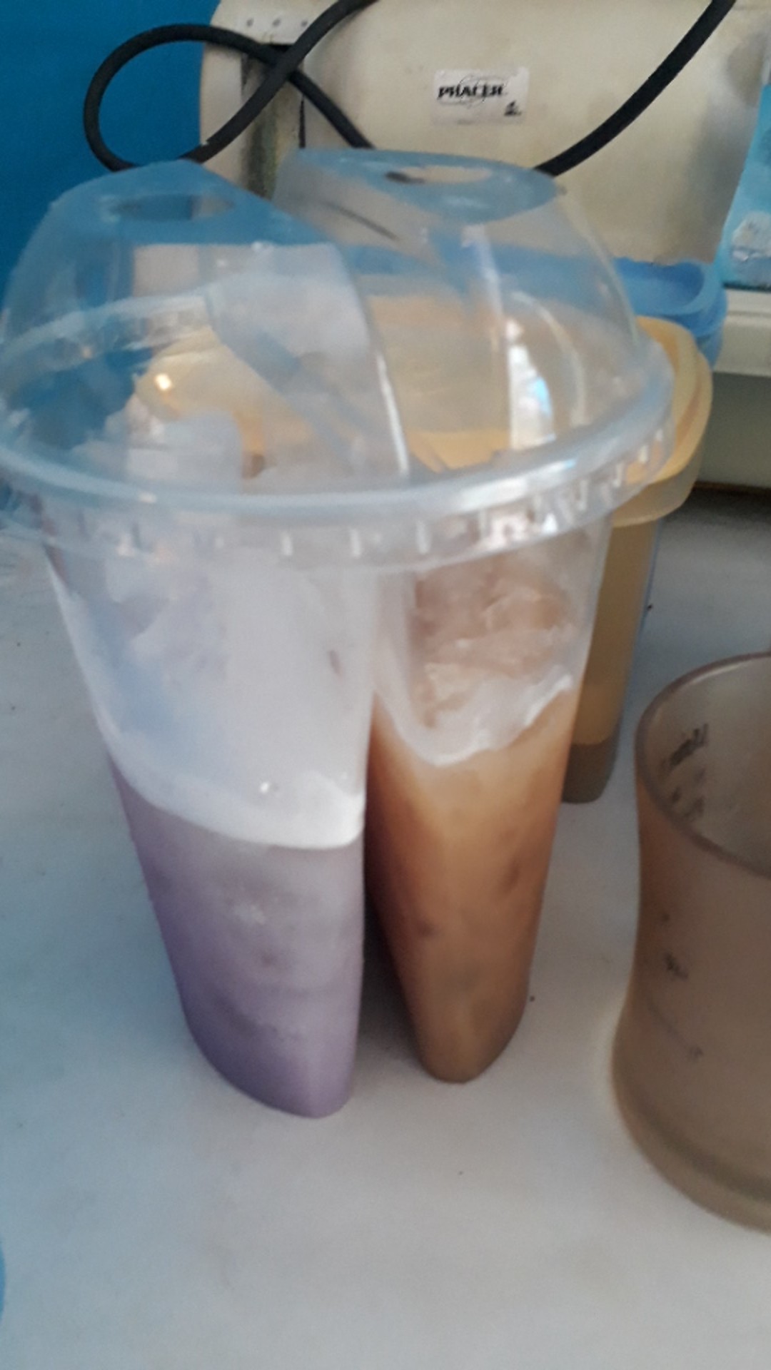 Twin Cup / Gelas Plastik Kembar Untuk Jus Dan Minuman Lainya ( Ready Stok )