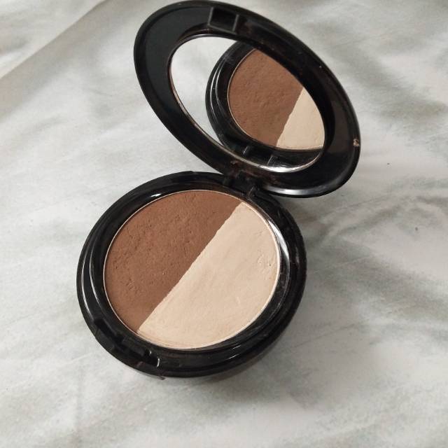 Make over contour kit