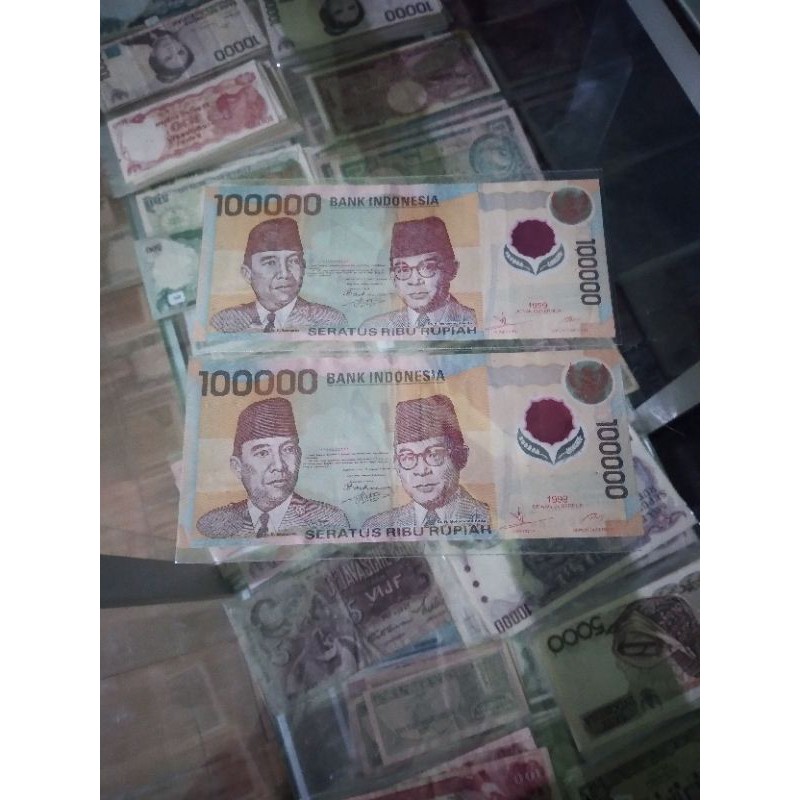 uang kuno 100000 polimer 1999 asli