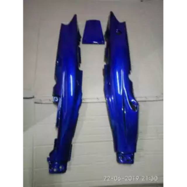 Cover body Yamaha Vega R lama - biru