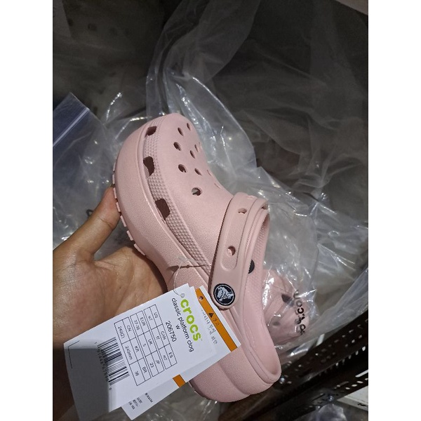 Crocs Platform clog / Crocs Classic Clog Platform / Sandal Wanita Crocs / Crocs Wanita