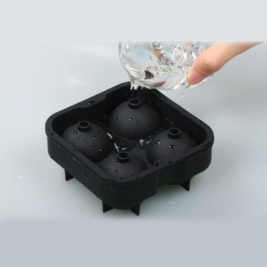 Grab Medan Four Ball Ice Maker Pencetak Es Batu Bulat Cetakan Es