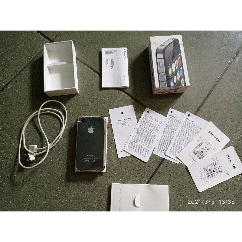 iPhone 4s 8gb ibox