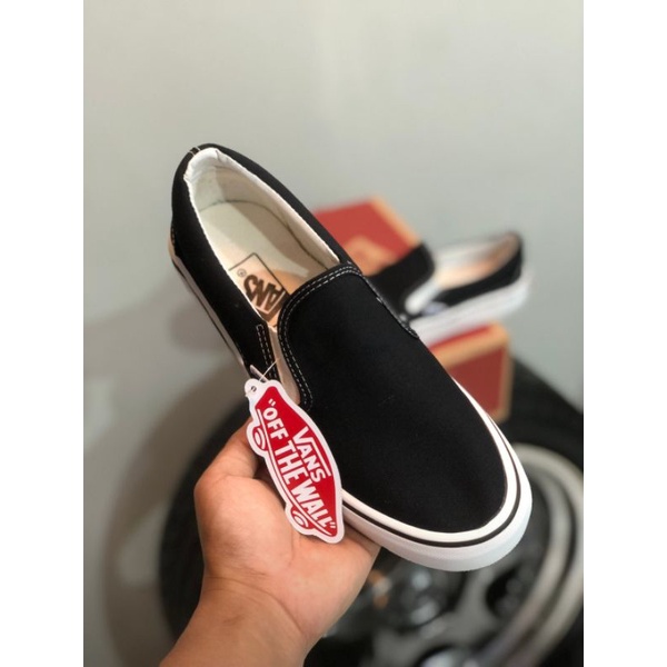 sepatu casual klasik vans slip on size 37-43