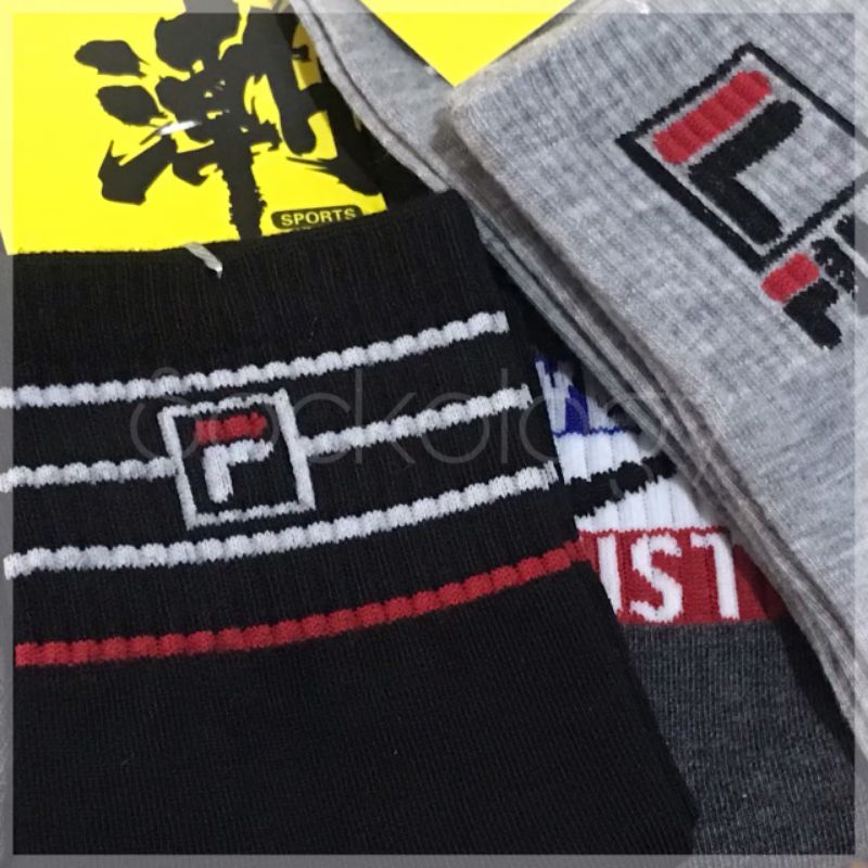 (Min 3pcs @8.000) Kaos kaki sport tebal 3/4 branded socks