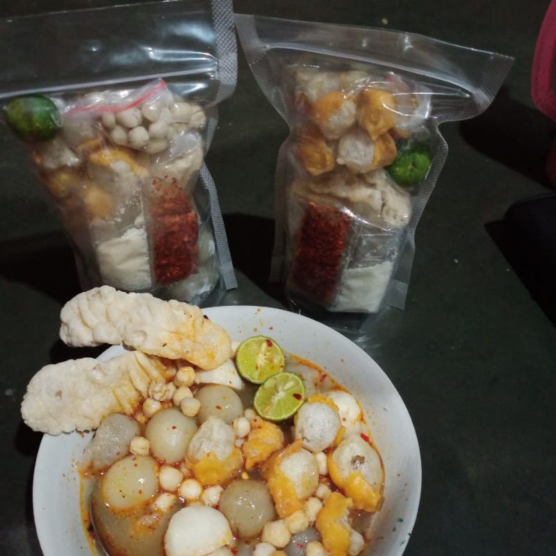 

baso aci ayam suwir