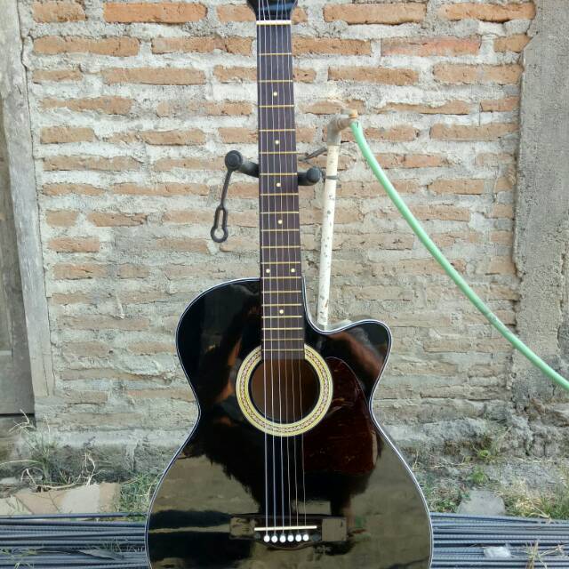 gitar akustik murah tanem besi  bonus komplit