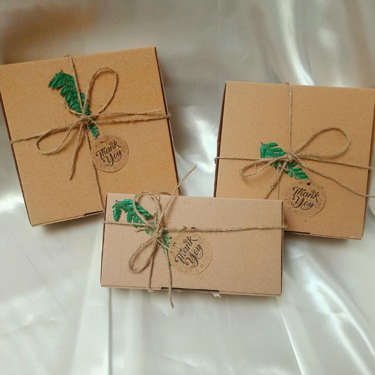 

n77➮ Kotak Kado / Gift Box / Packaging Hadiah / Hampers Box / Box Saja
