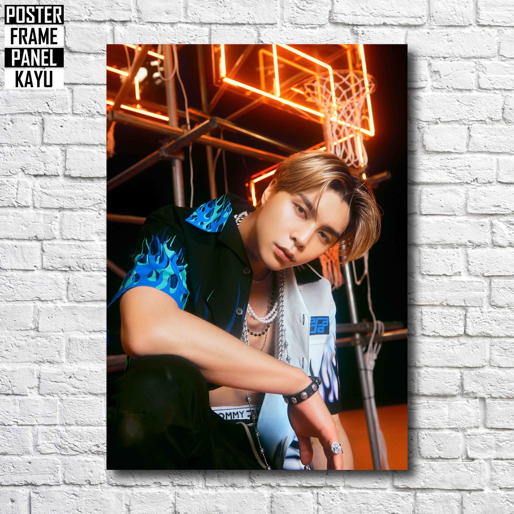 Poster NCT U Johnny MisfitResonance Part 1 Frame Kayu Solid A4 JNY006