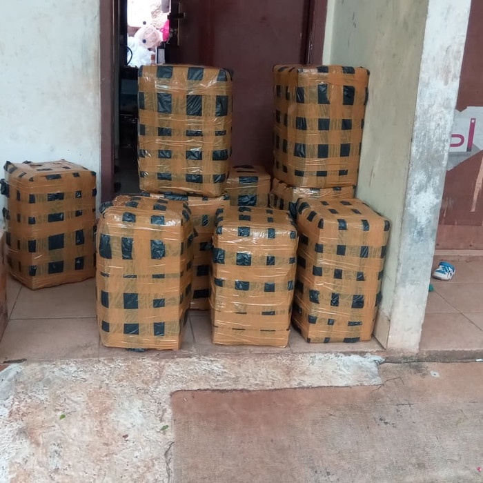 

madu- madu sialang 1kg -madu.
