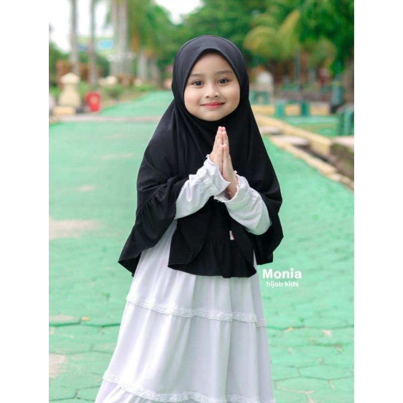 Candy Hijab Monia Black size MLXL | Hijab Terlaris