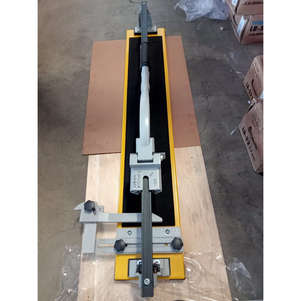 ALAT POTONG KERAMIK MANUAL MULLER 80 CM