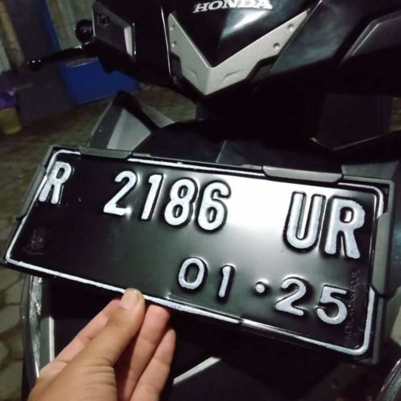 Cover plat nomor motor UNIVERSAL Honda original AHM