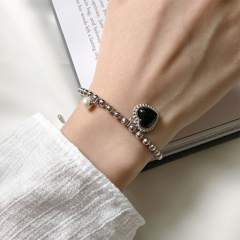 Magic789 Gelang Rantai Manik Silver Pendan Hati Hitam Gaya Retro Vintage Untuk Wanita